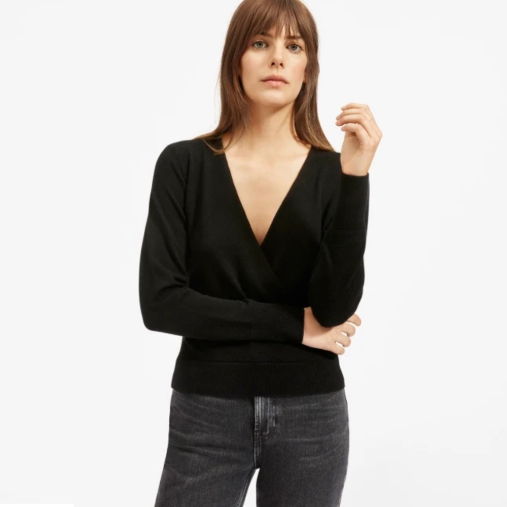 Everlane The Cashmere Wrap Sweater Black XS. Worn twice
